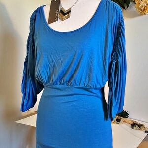 ⬇️ Kenar Beautiful Blue Rouched Sleeve Top Sm